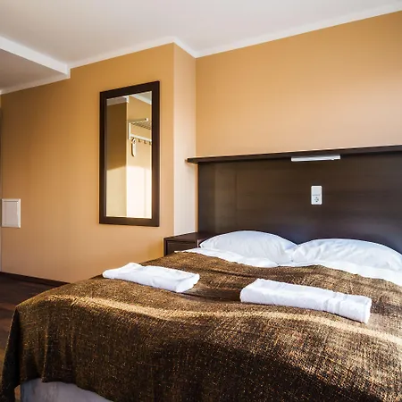 Apple City Hotel-3